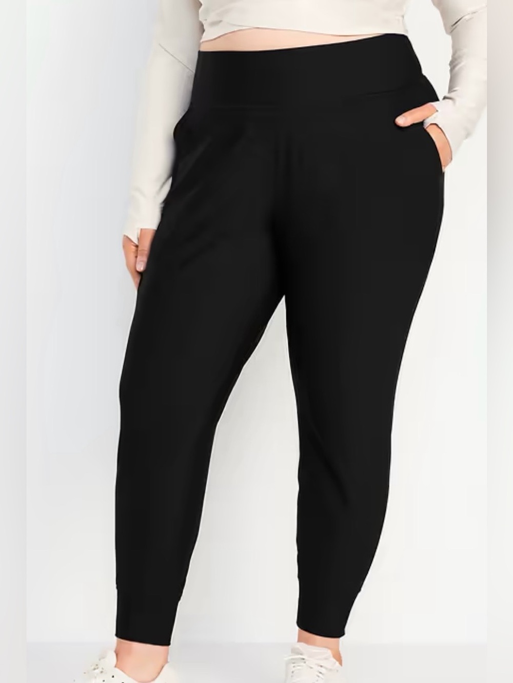 Old Navy Women's Black High-Rise Powersoft Jogger